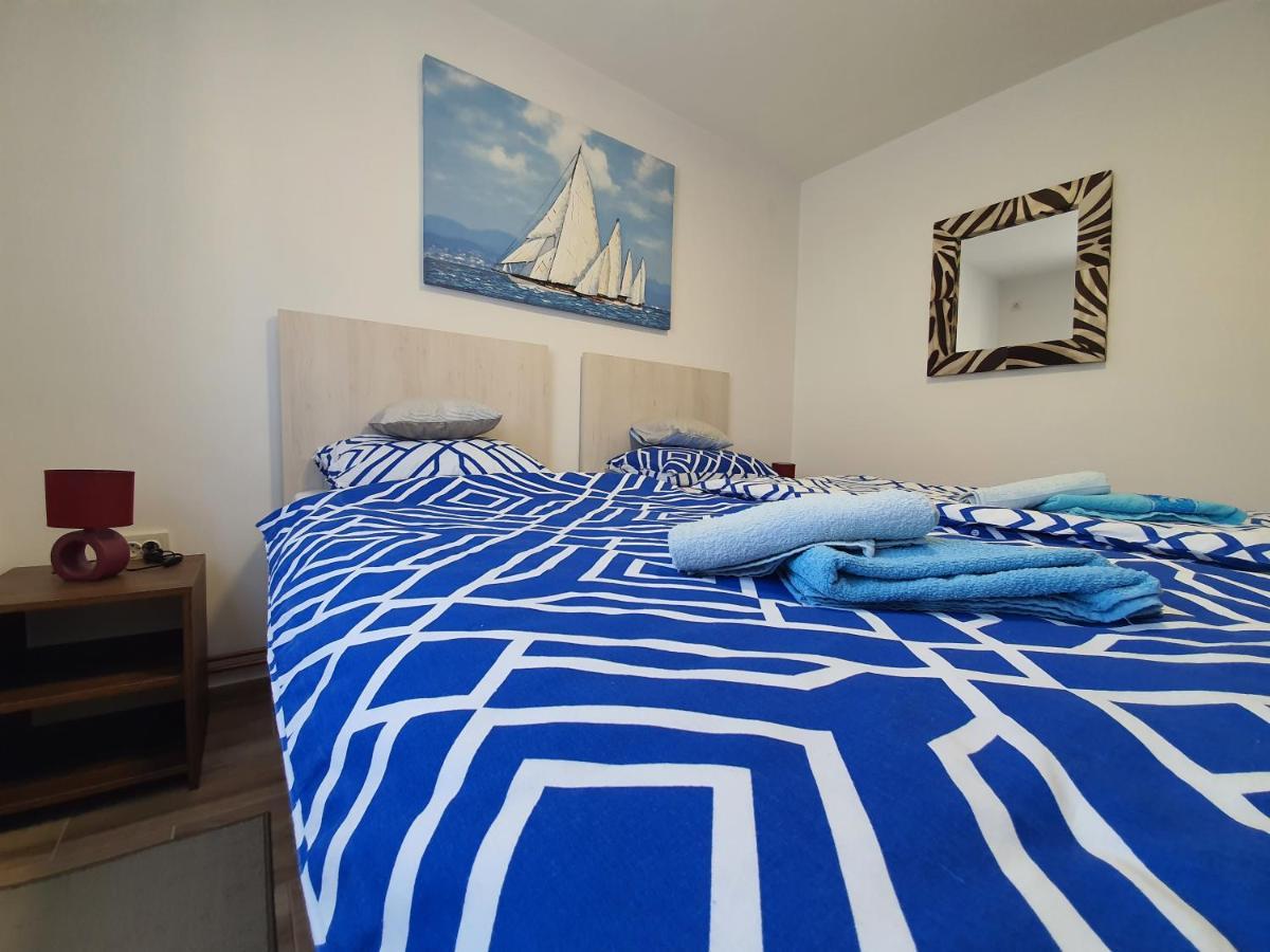 Apartmani Ana Vukovar Exterior foto